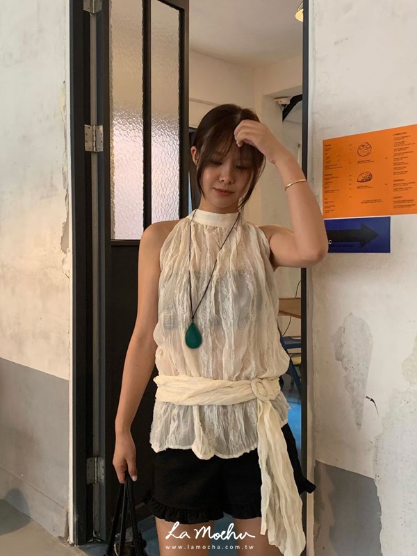皺皺蕾絲削肩背心(附腰帶)